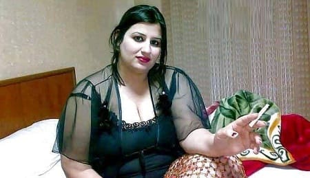 فيديو سكس مصري نيك مصرية شرموطه مربربة وتخبي وشها